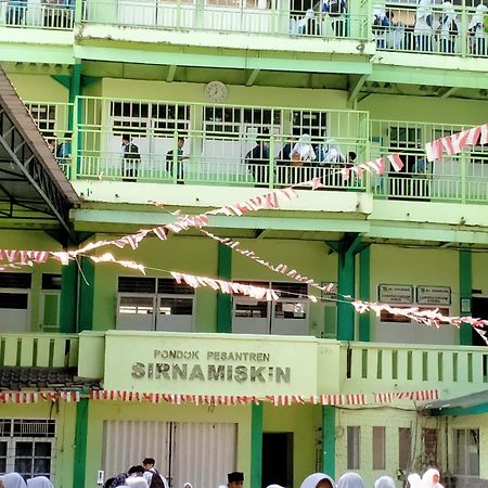 Gh Sirnamiskin บันดุง ภายนอก รูปภาพ
